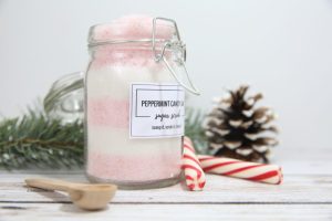 candy-cane-sugar-scrub-theidearoom-10-1024x683