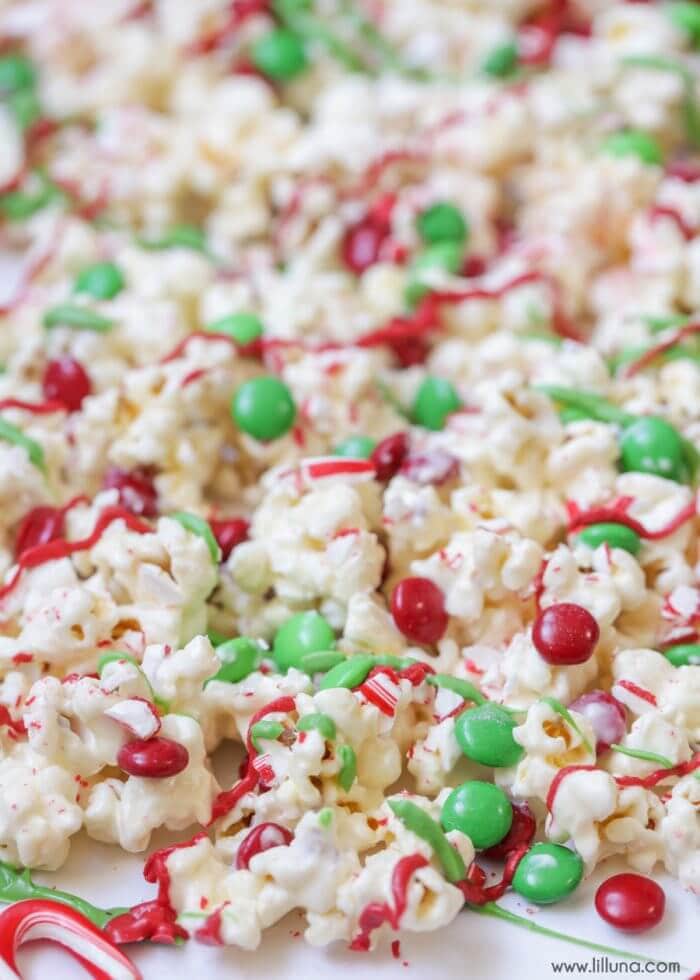 christmas-popcorn-3-700x980