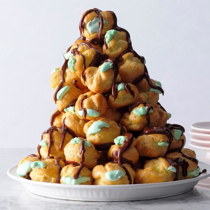 Creme-de-Menthe-Cream-Puff-Tree_EXPS_THCA19_137972_B02_23_8b-696x696